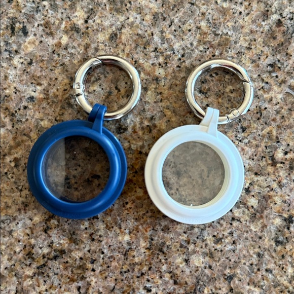 PZOZ •AirTag Case Keychain, Screen Protector Holder Compatible with Apple AirTag - Picture 3 of 3